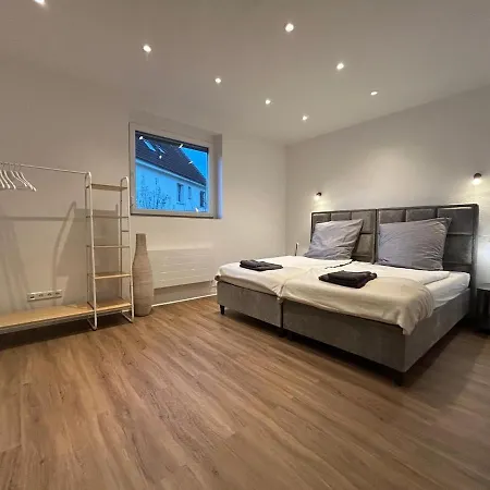 Apartman Livinglike-4p-central-modern-private-parking