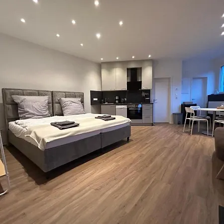 Livinglike-4p-central-modern-private-parking Apartman